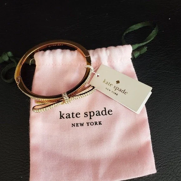 Kate Spade Finishing Touch Bow Hinged Bangle Gold Pave Crystal NWT and Pouch - Picture 2 of 9